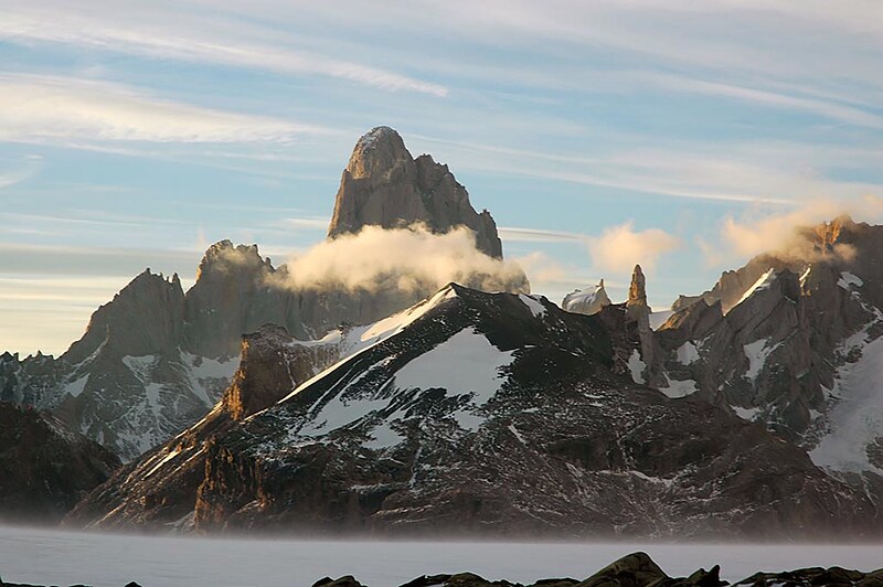 Monte Fitz Roy entre a neblina, El Chaltén